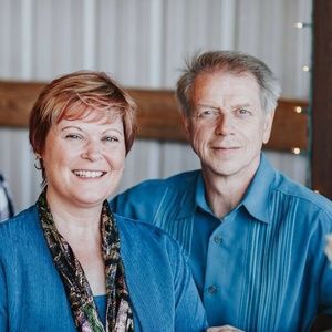 Meet your Posher, Mikie